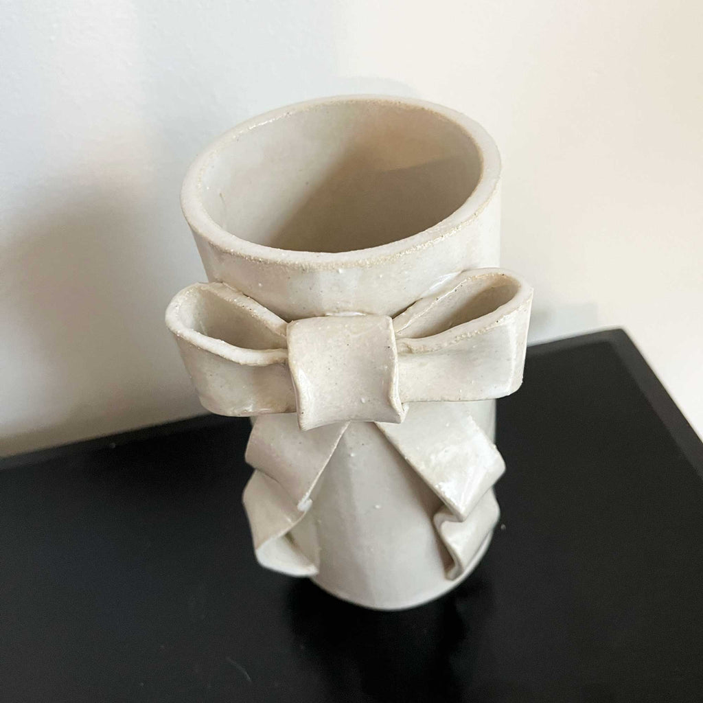 Ribbon Bow Vase - Medium