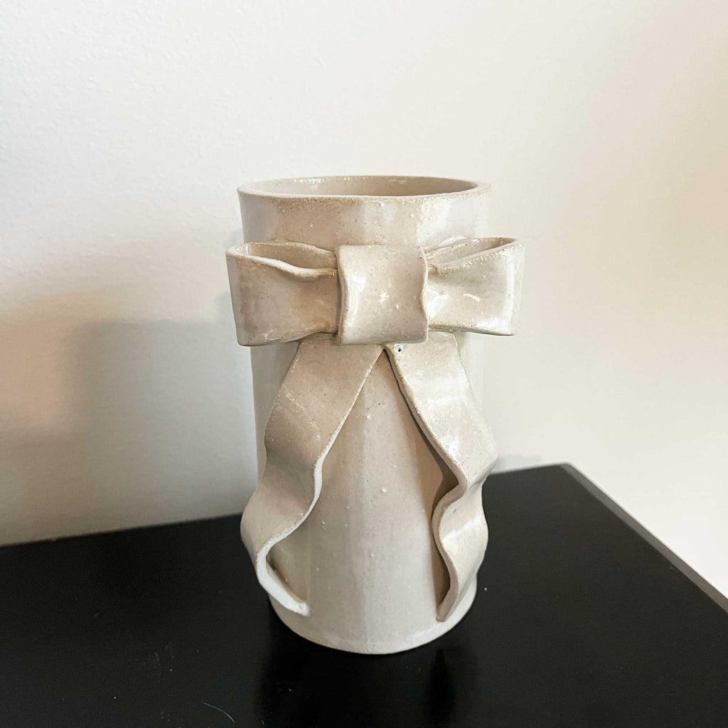 Ribbon Bow Vase - Medium