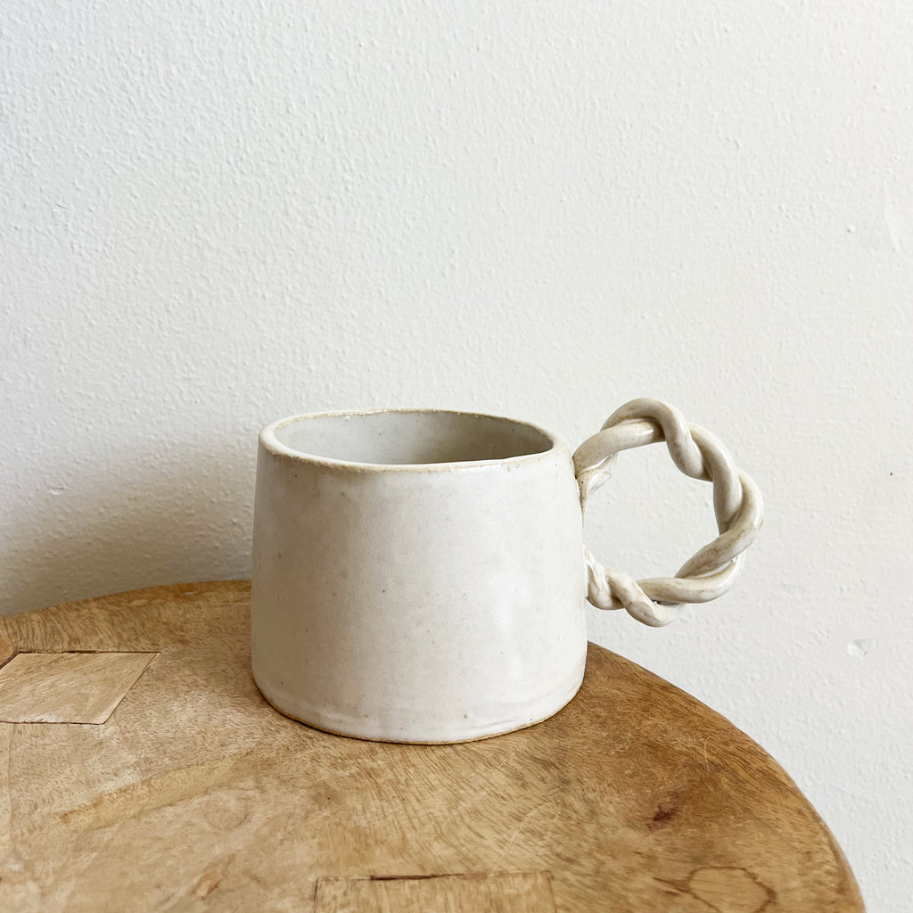 WHOLESALE Braid Handled Mug