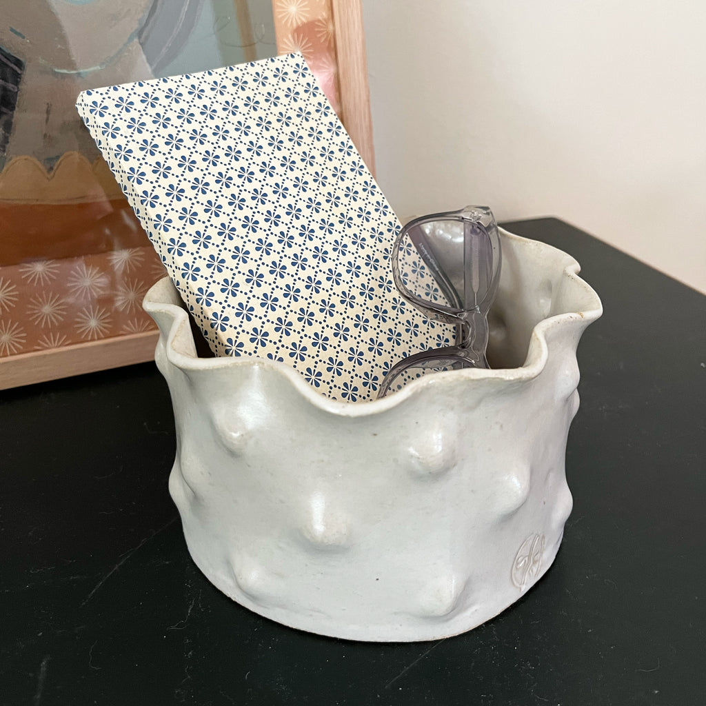 WHOLESALE Bump & Ruffle Dish