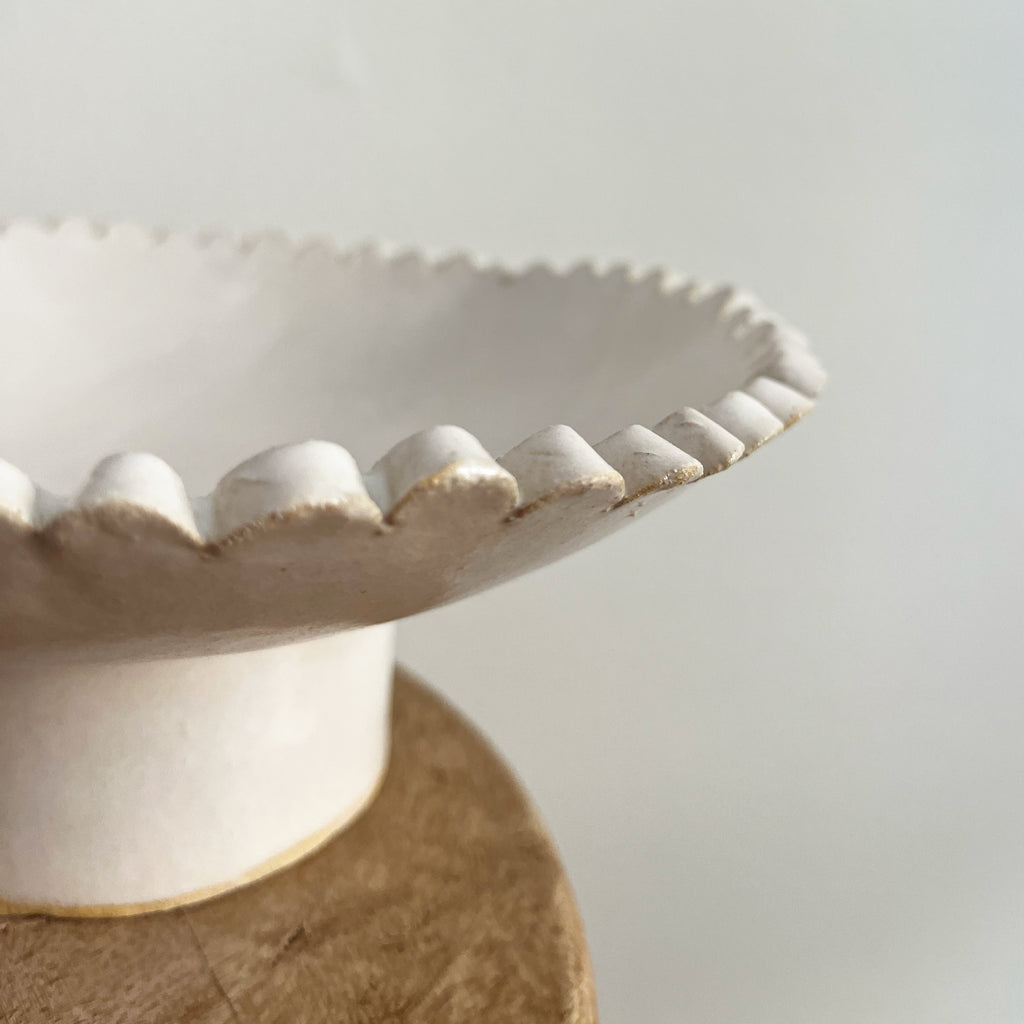 Provence-White Scalloped Stoneware Dessert Plate (pictured with dinner Provence-White Scalloped Stoneware Dessert Plate (pictured with dinner