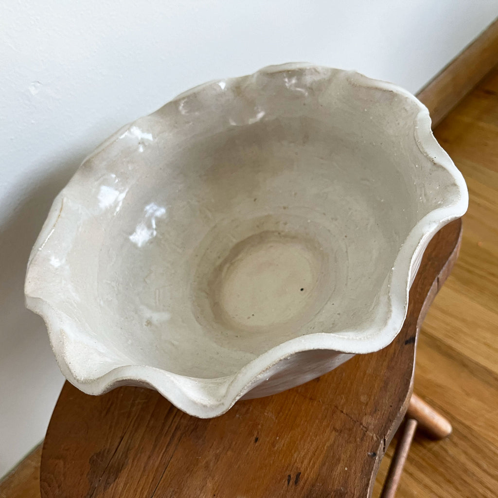 Ruffle Edge Bowl - White | Salto Workshop