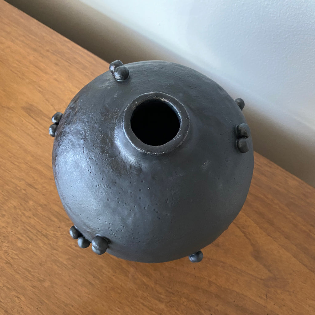 Tiny Dotted Round Vase - Black