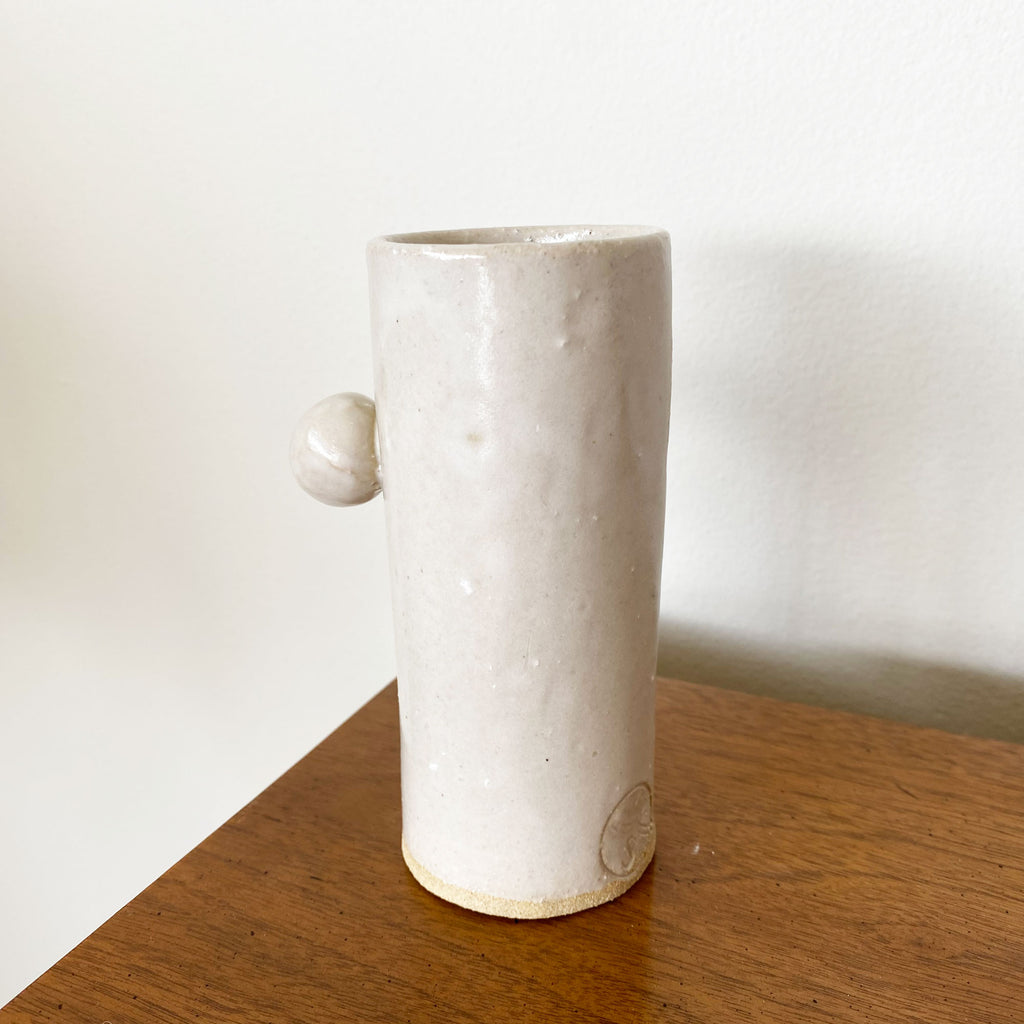 knob bud vase