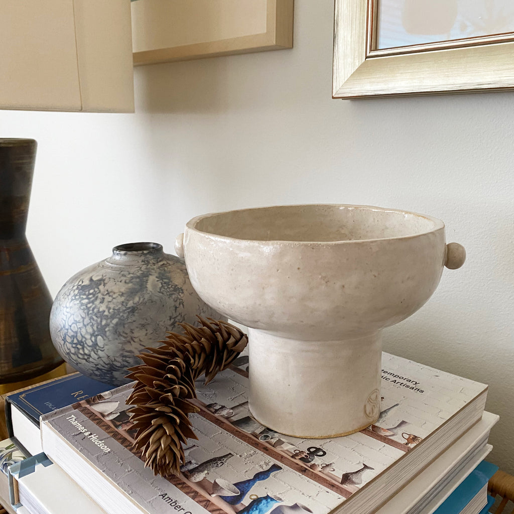 Pedestal Bowl with Knobs - White